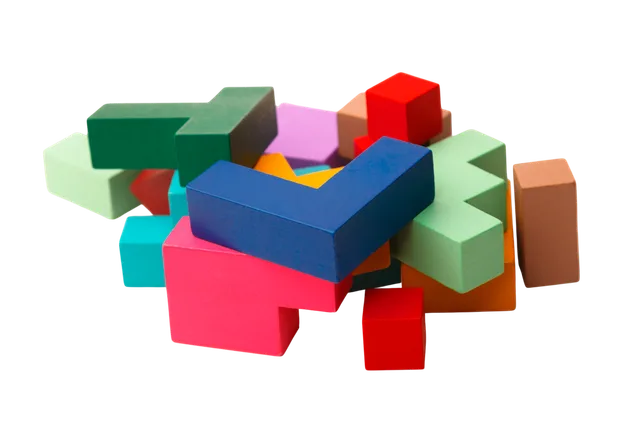 Tas de blocs en bois multicolores symbolisant la diversité des outils de gestion